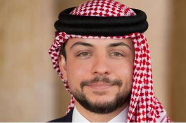 ولي العهد للملك: دمت لنا قائدا وقدوة وأباً