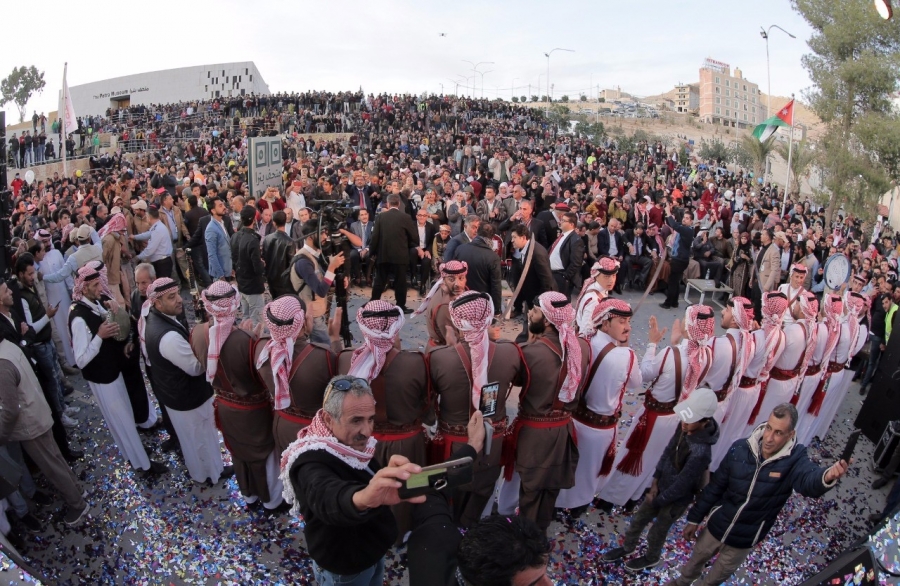 العبداللات يشعل الأجواء في الحفل الكبير بمناسبة اليوم العالمي للطفل الذي نظمته اليونيسف 