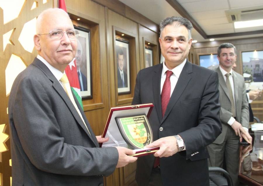 نقيب المهندسين يزور جامعة البلقاء التطبيقية