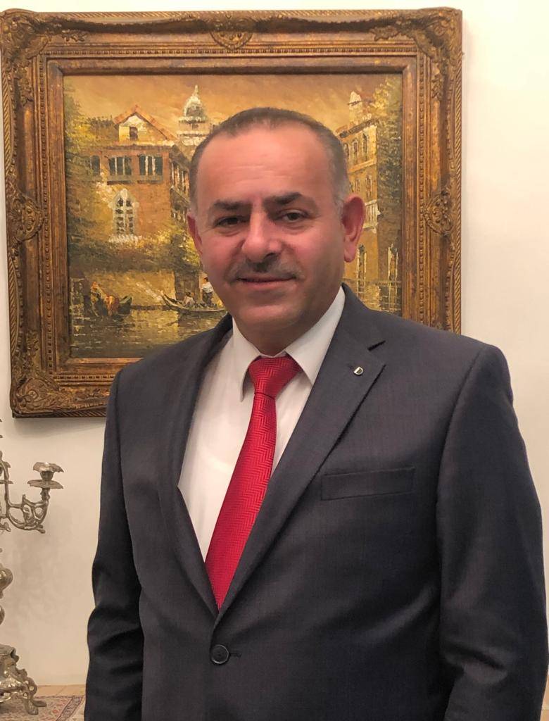 عربيات رئيسا لجمعية اطباء العيون