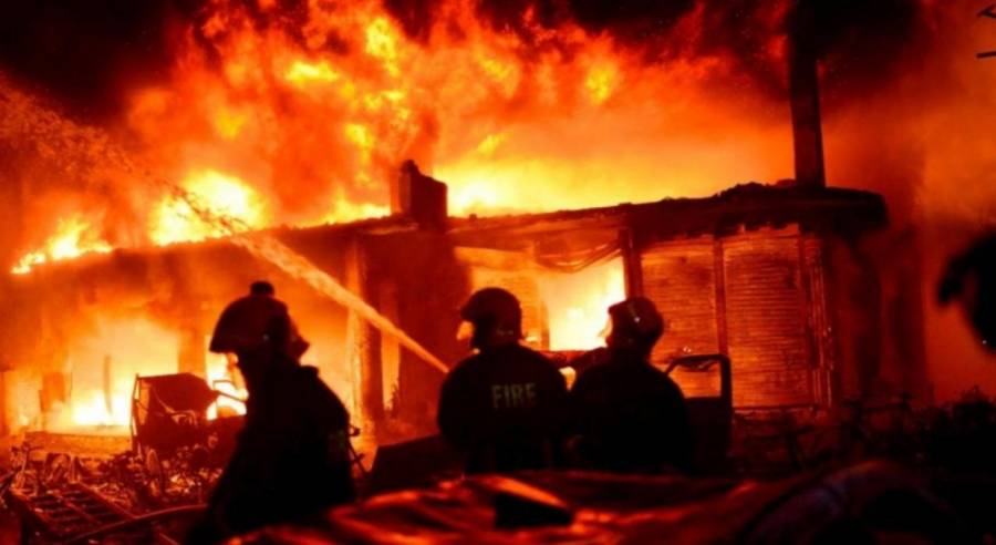 (13) وفاة و(3) إصابات اثر حريق بيت في  الكرامة