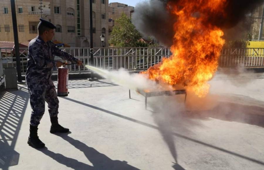 الدفاع المدني يتعامل مع  ( 175) حادث خلال الـ ٢٤ ساعة الماضية