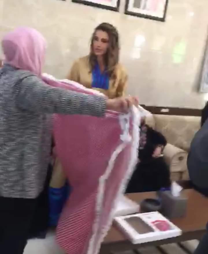 الملكة رانيا العبدالله في مضارب عشائر الدعجة