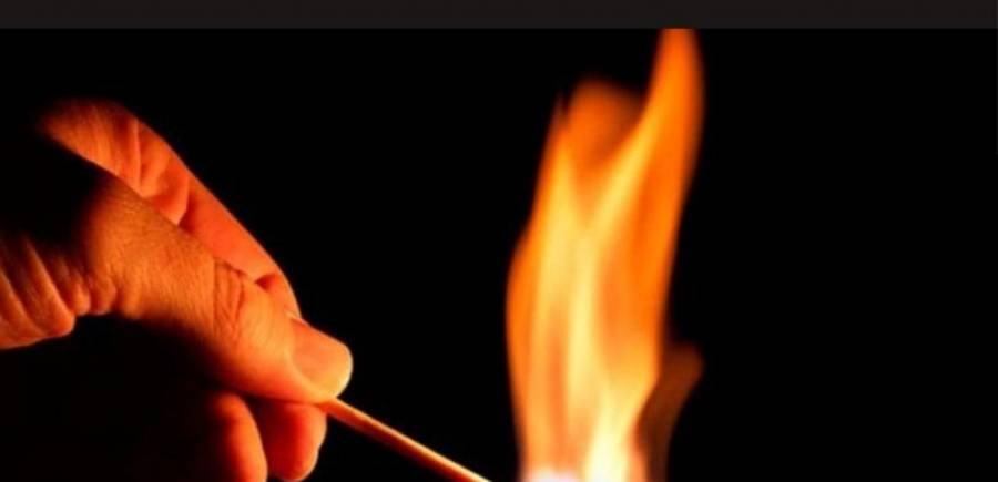 عشريني يقدم على إضرام النار في جسده   في سوق الشونة الشمالية