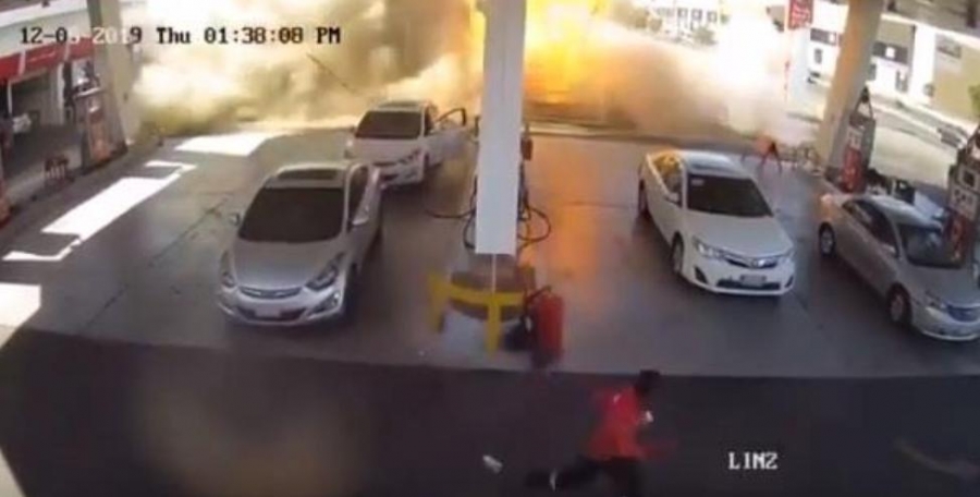 السعودية : مشهد مروّع لانفجار خزان وقود داخل إحدى المحطات بالمدينة المنورة.. فيديو