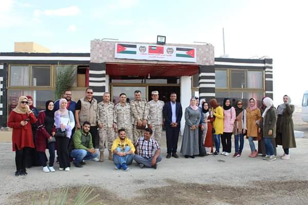 هيئة شباب كلنا الأردن تزور الغمر