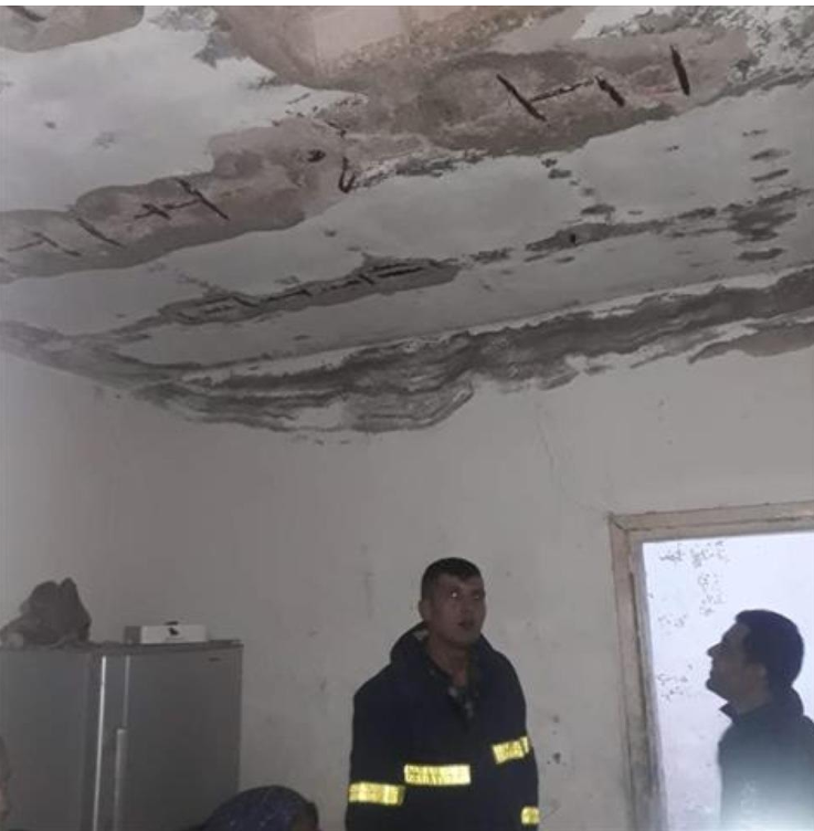 انهيار سقف منزل في العدسية الشمالية