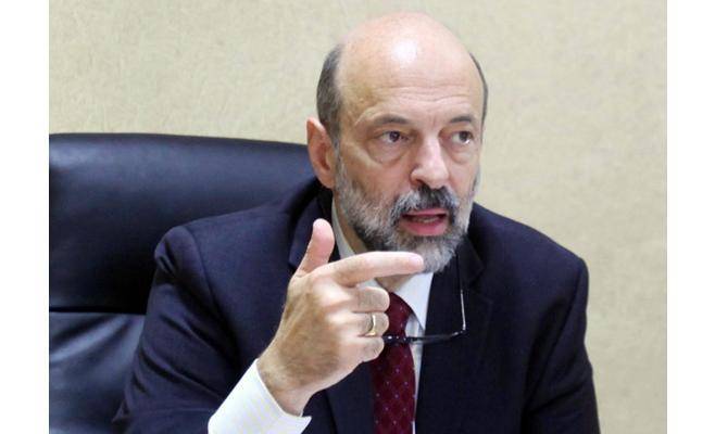 رئيس الوزراء يدعو للتحول إلى التصنيع الزراعي