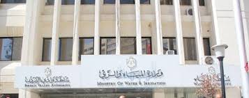 المياه توضح أسباب عكورة المياه وتدعو المواطنين لتفهم الظروف