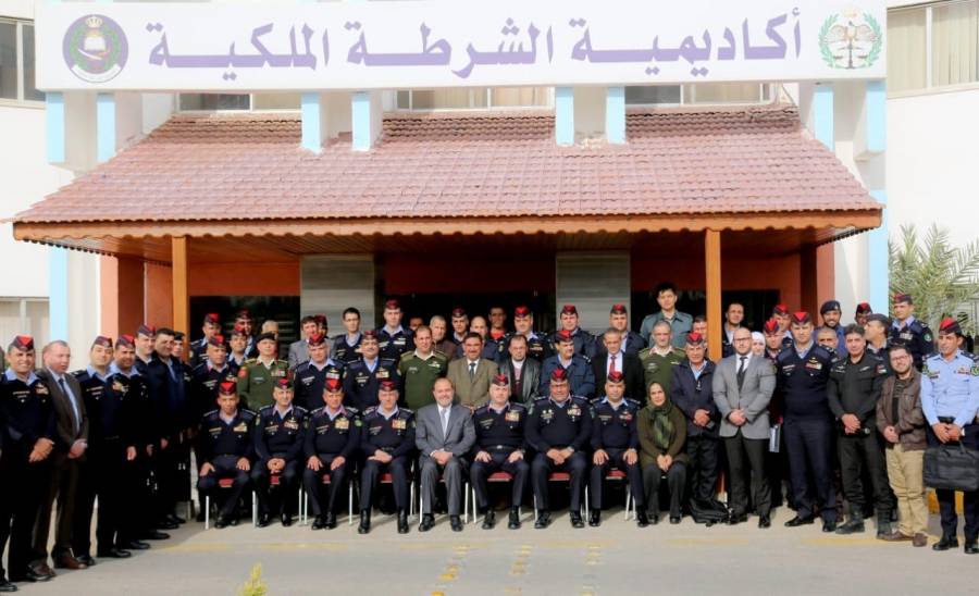 المجالي يلتقي المشاركين في برنامج الماجستير بأكاديمية الشرطة الملكية