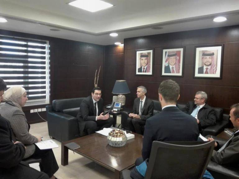 سيف يستقبل وفد من الوكالة الفرنسية للتنمية (AFD)