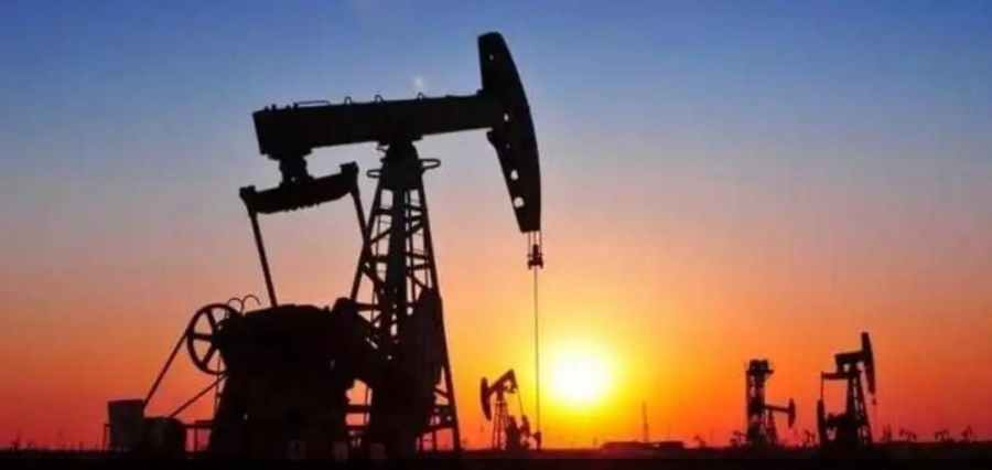 تراجع أسعار النفط عالميا بانتظار اتفاق واشنطن وبكين