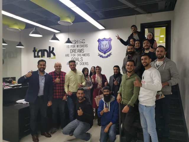 ورشة تدريبية بعنوان مهارات من جوجل  في حاضنة الأعمال بجامعة عمان الاهلية