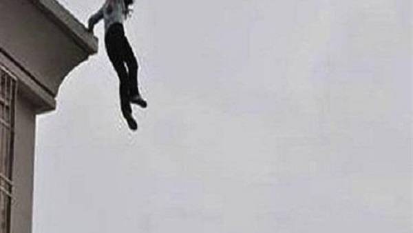 أردنية تلقي بنفسها من الطابق الثاني بعد خلاف مع زوجها .. تفاصيل