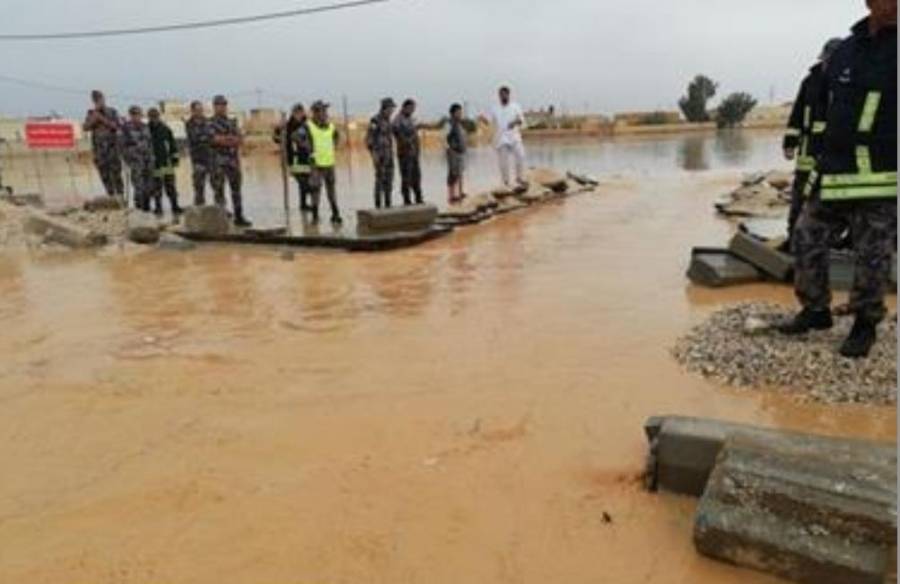 الدغمي يعلن حالة الطوارئ بالمفرق