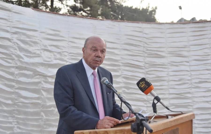 الفايز يشن هجوما عنيفا على “زمر” و”ألاقلام المأجورة”