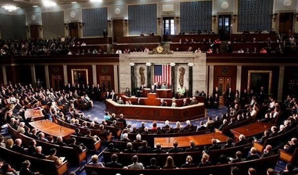 الكونغرس يصوت للحد من صلاحيات ترامب العسكرية .. تفاصيل