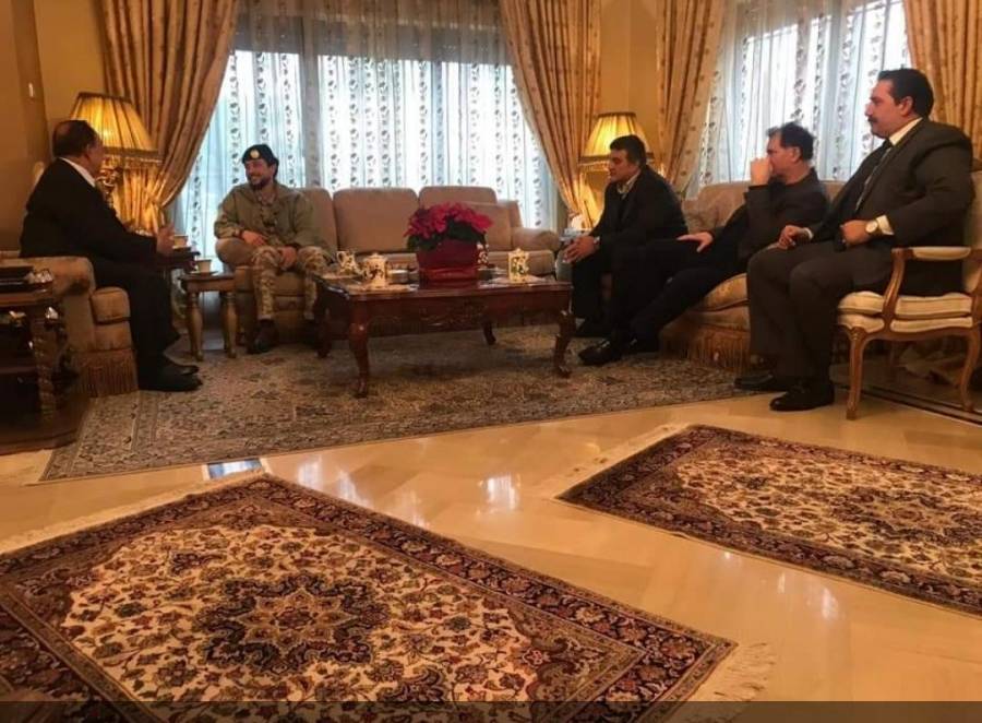 ولي العهد سمو الأمير الحسين بن عبدالله في زيارة للفريق فاضل علي فهيد