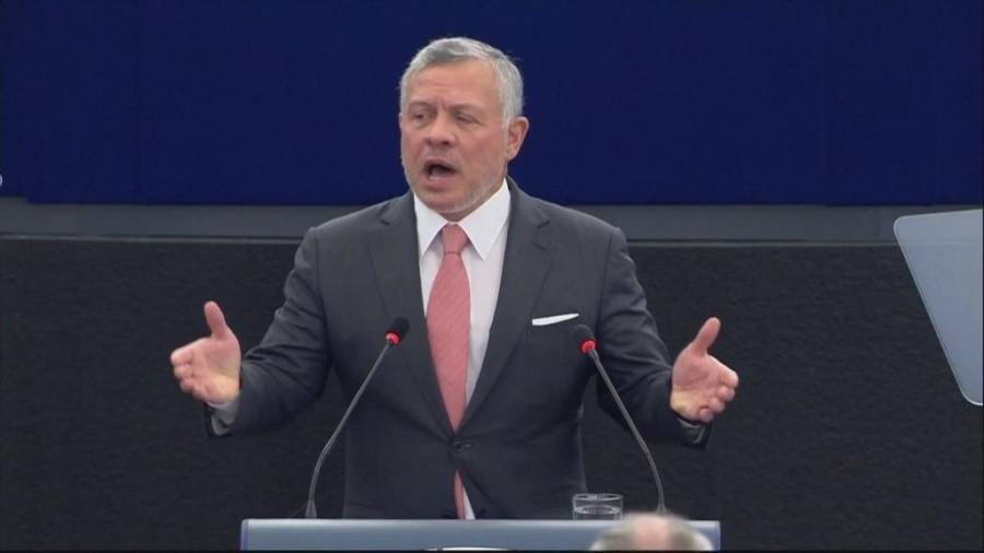 الملك: ما يحدث في الشرق الأوسط يترك أثره على كل العالم