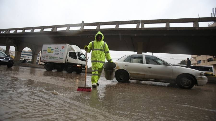 أمطار غزيرة و سيول .. الأرصاد تكشف عن طقس الخميس و الجمعة و تُحذر الأردنيين .. تفاصيل