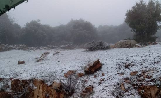 طقس العرب: غيوم ذات فعالية عالية تقترب من الأردن حاملة زخات ثلجية