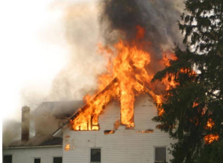 عاجل...وفاة و إصابتان إثر حريق منزل في  جرش