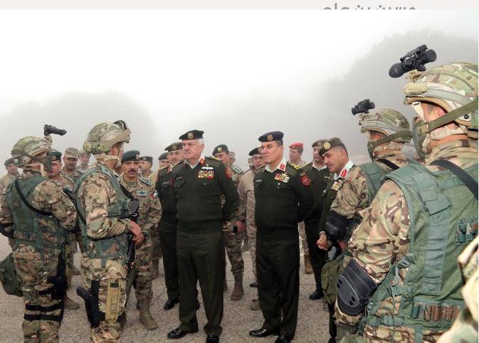 رئيس هيئة الأركان يزور قيادة لواء الملك حسين بن علي