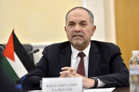 وزير العدل: تحويل 304 ملايين دينار تماشيًا مع سياسة الاشتمال المالي