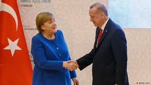 ميركل: الاتحاد الأوروبي سيقدم دعما جديدا للاجئين في تركيا