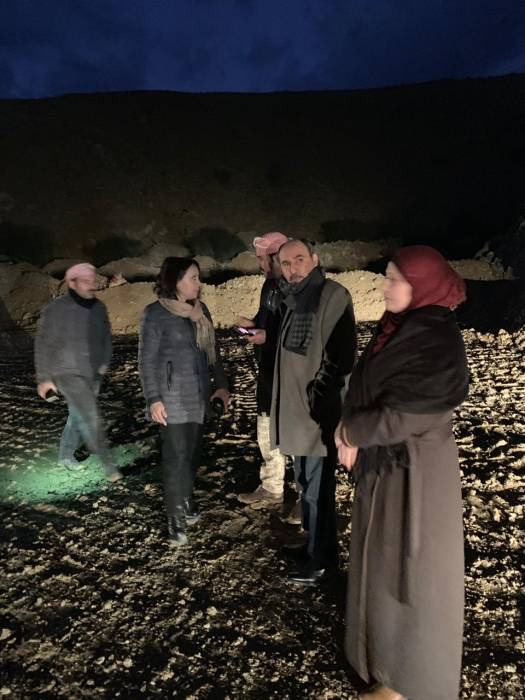 وزير الأشغال يتفقد جسور البحر الميت وطريق ماعين مادبا.. صور