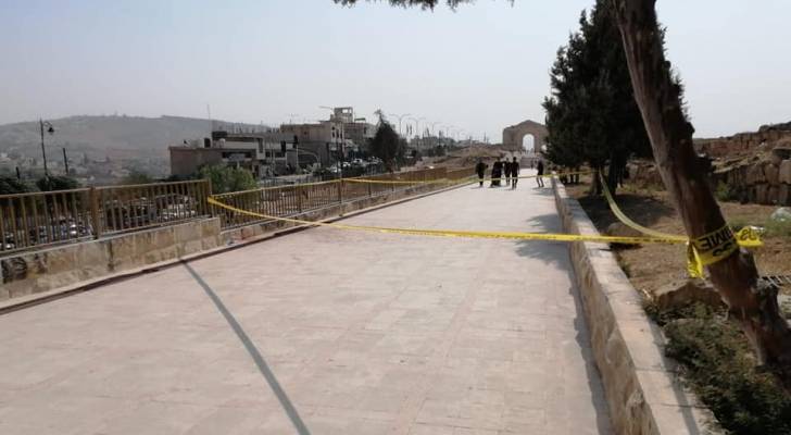 امن الدولة توجه تهما لـ 3 اشخاص متورطين بحادثة طعن سياح جرش