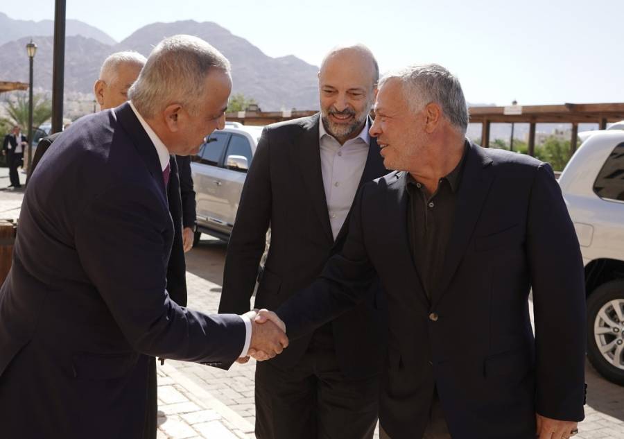 الملك: لا بد من تخفيف كلف الطاقة على المواطنين... صور