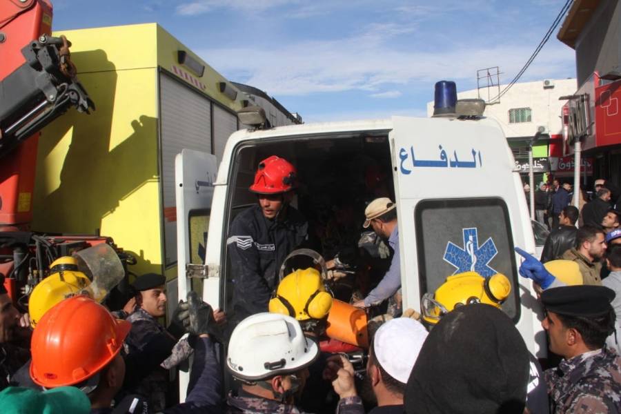 إصابة شخصين اثر حادث انهيار  أتربة  في العاصمة عمان