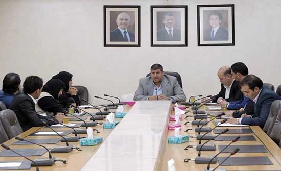 فلسطين النيابية تدعو الشعوب العربية للتوحد تجاه الإعلان الأمريكي المشؤوم