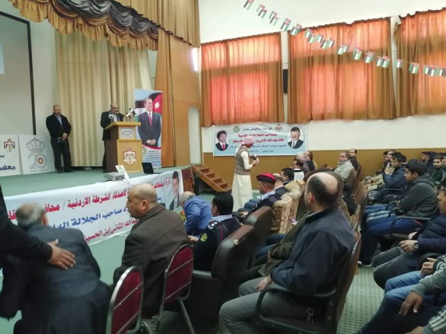 شاهد البث المباشر لحفل تخريج دورة أصدقاء الشرطة في معهد تدريب المهني الهاشمية (صور)