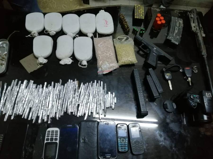 مداهمة امنية تسفر عن القبض على مصنف خطير جداً في محافظة العقبة