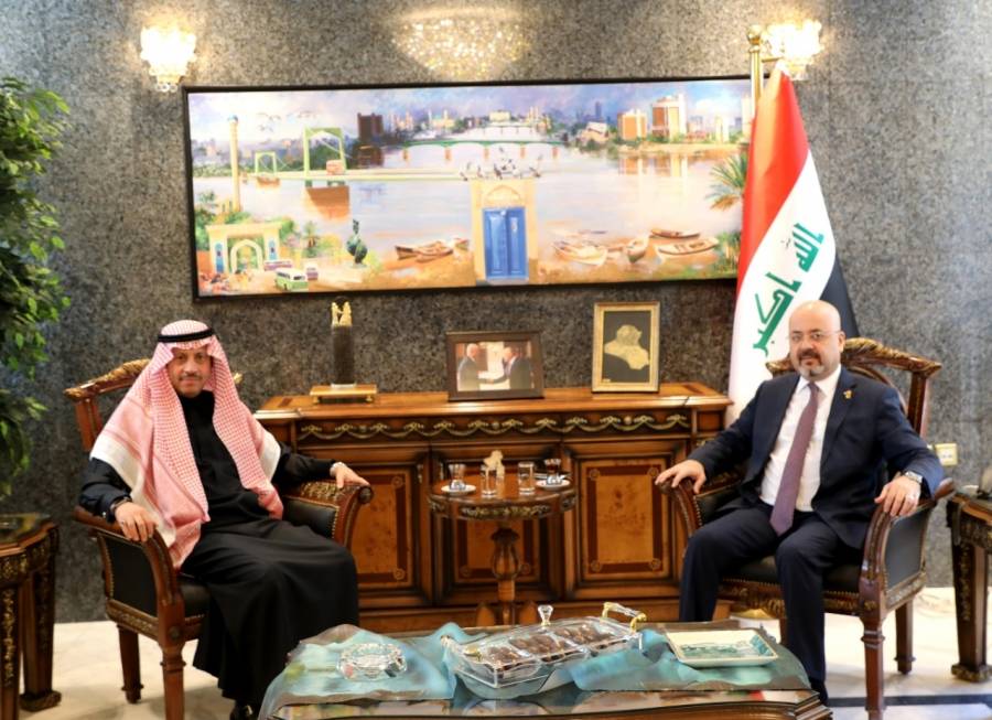 سفير المملكة لدى الأردن يلتقي السفير العراقي