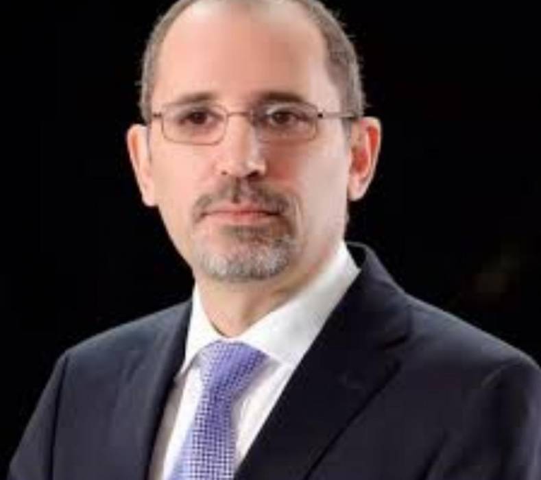 الصفدي :خدمة المواطنين المغتربين في مقدمة مهام البعثات الدبلوماسية في الخارج