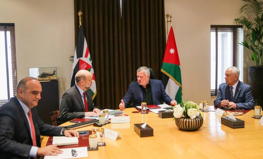 الملك يتسلم تقرير أعمال الحكومة لسنة 2019  أبرز النتائج