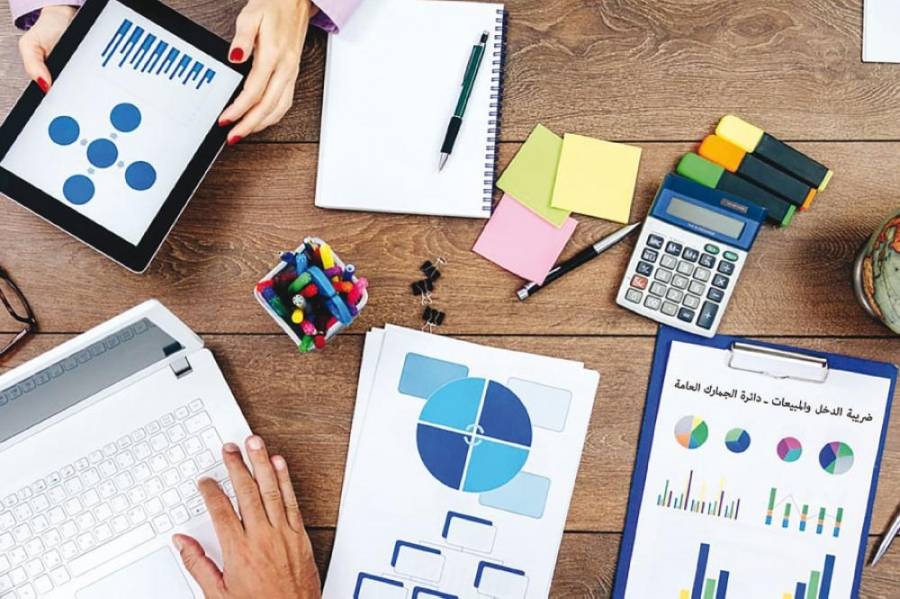 دراسة دمج «الضريبة» والجمارك بدائرة واحدة