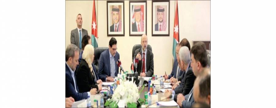 الرزاز: النوعية والموثوقية والمصداقية عوامل أساسية في خدمات النقل