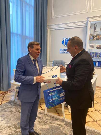 النوايسة يشارك في احتفالات جامعه روسيا الاتحادية للصداقه ما بين الشعوب