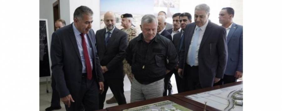 الملك يواصل من العقبة جولته إلى الجنوب