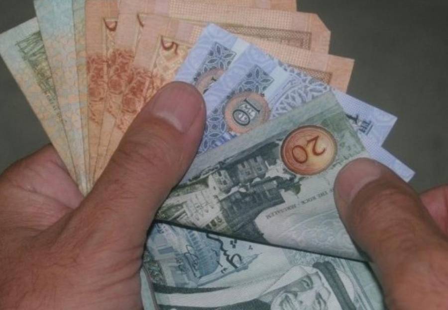 التربية: صرف المستحقات المالية للمعلمين