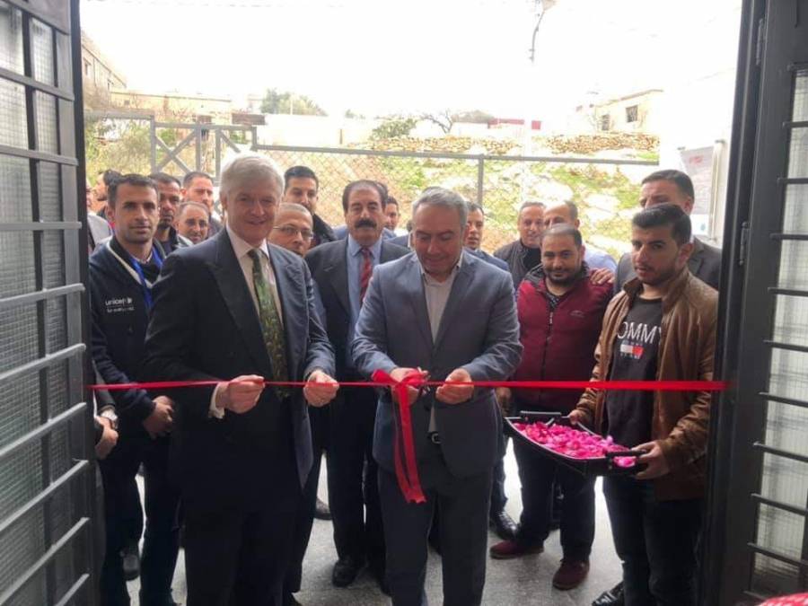 وزير الشباب   يفتتح نادي الطفيلة للإبداع