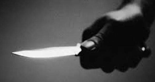 أقدم شخص على طعن زوج شقيقته  بواسطة أداة حادة ولاذ بالفرار في  المفرق