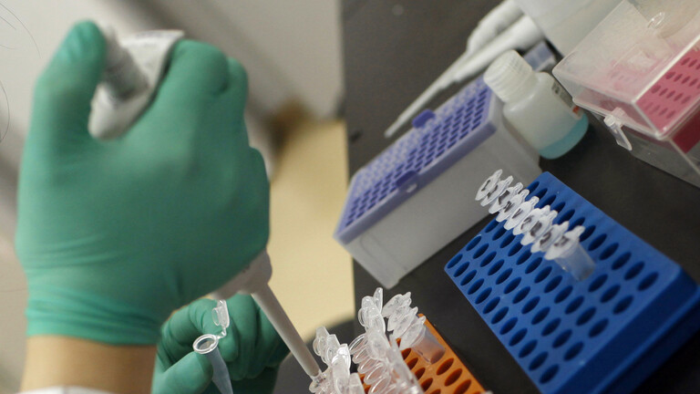 الصين تكشف عن موعد التجارب السريرية على لقاح ضد فيروس كورونا