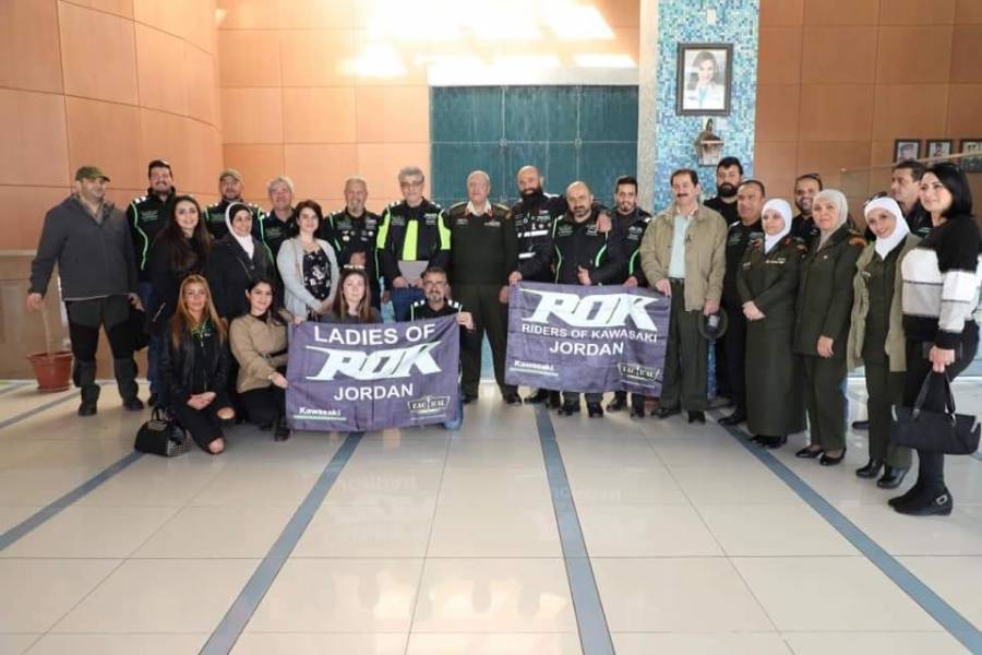 فريق الدراجات النارية يزور مستشفى الملكة رانيا العبدالله للأطفال.. صور