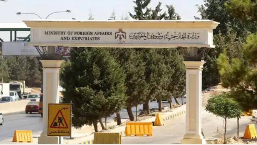 إرادة ملكية بالسفيرين عاهد سويدات وسفيان القضاة