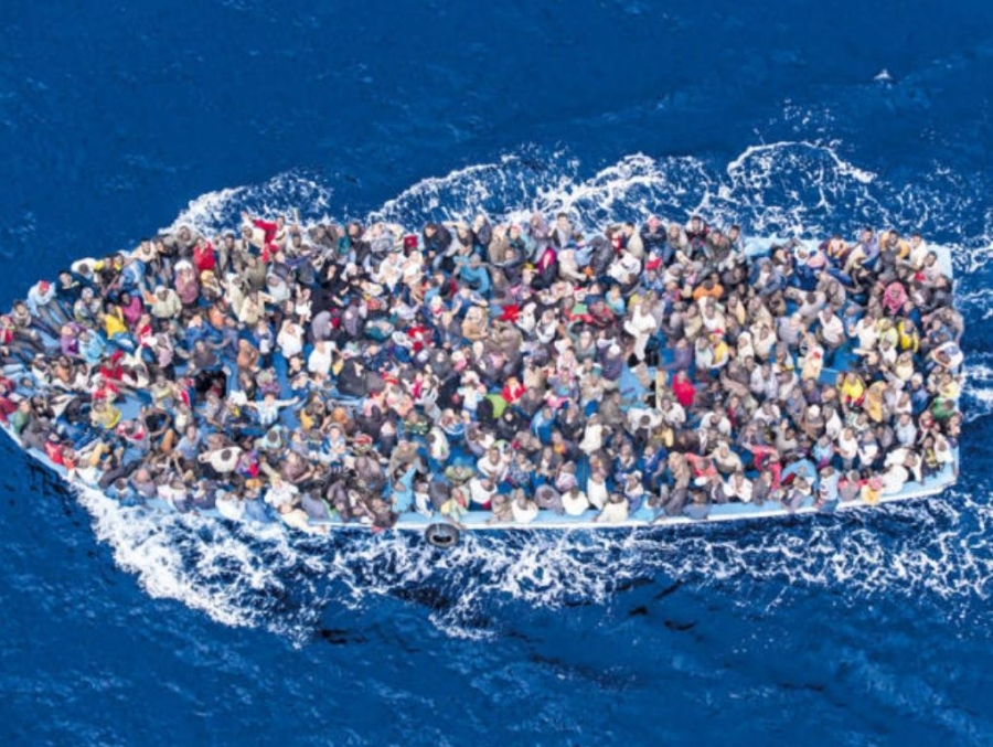 الاتحاد الأوروبي يخطط لاستقبال 1500 مهاجر